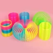 Kép 1/4 - Slinky lépcsőn lépegető spirál