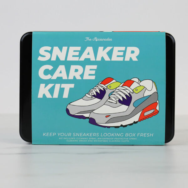 Fém dobozban sneaker cipő ápoló és tisztító szett