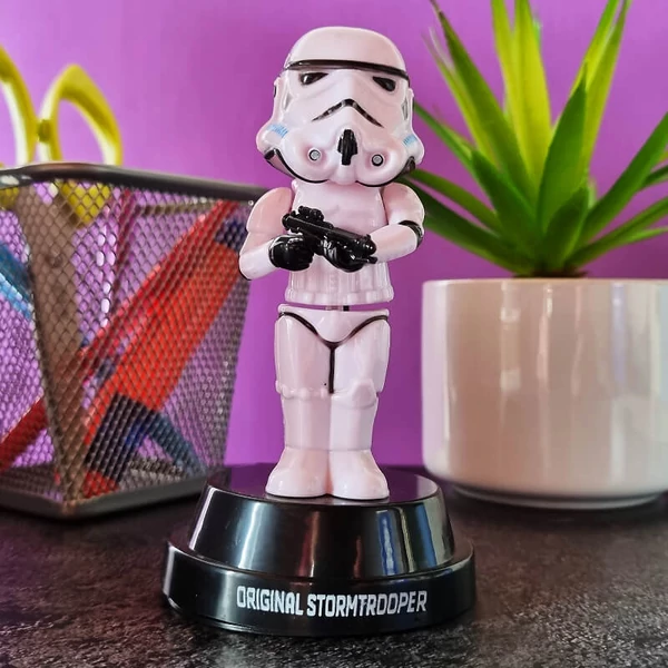 Star Wars táncoló rohamosztagos figura