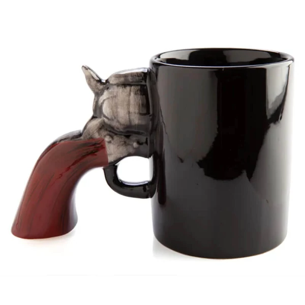 Revolver bögre hátulja